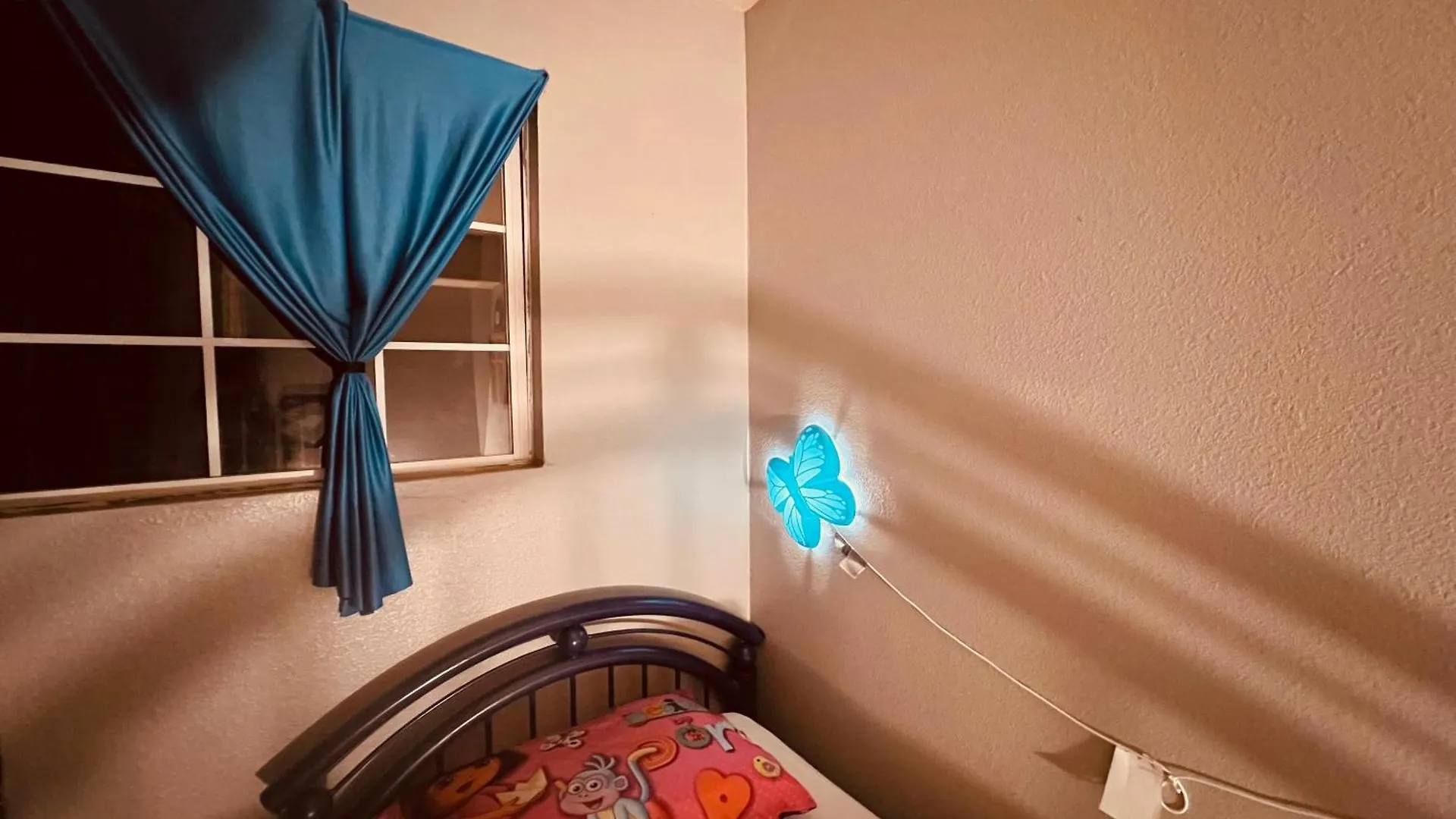 Pansiyon Las Vegas Simple Bed Share Room