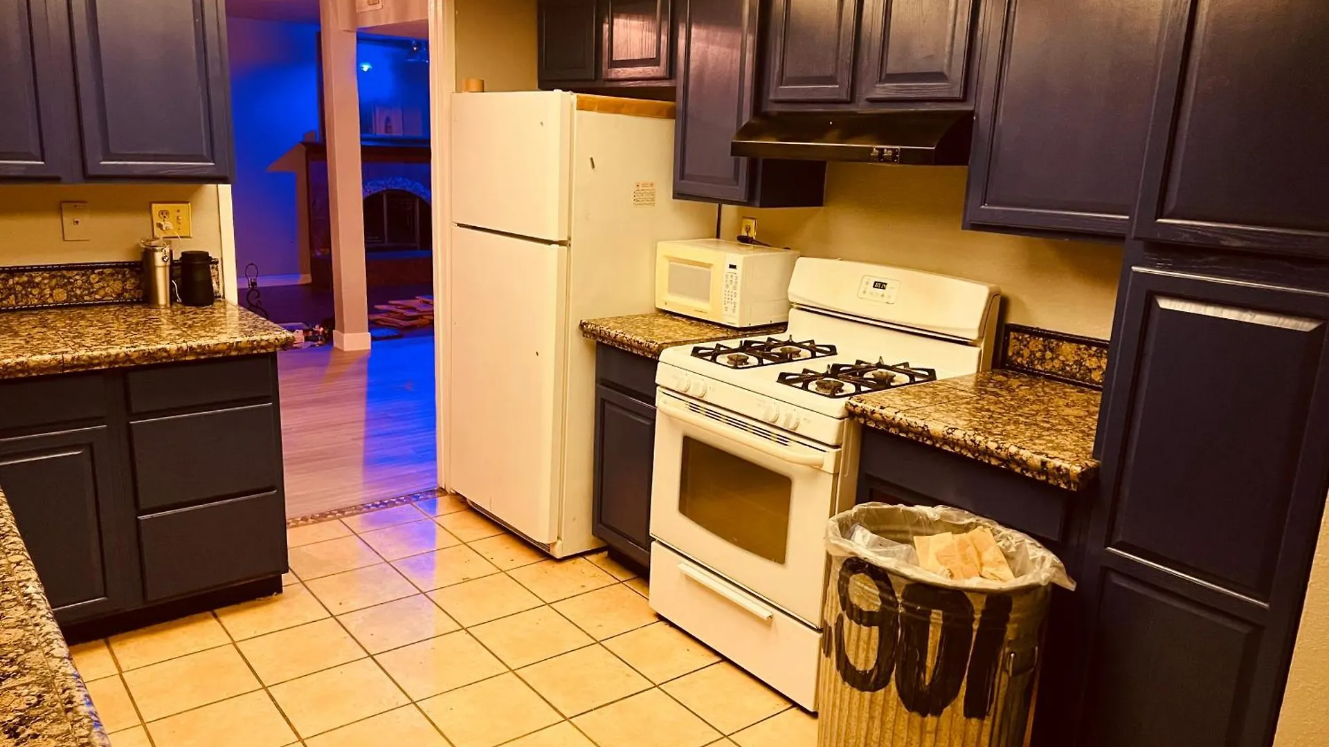 Pansiyon Las Vegas Simple Bed Share Room