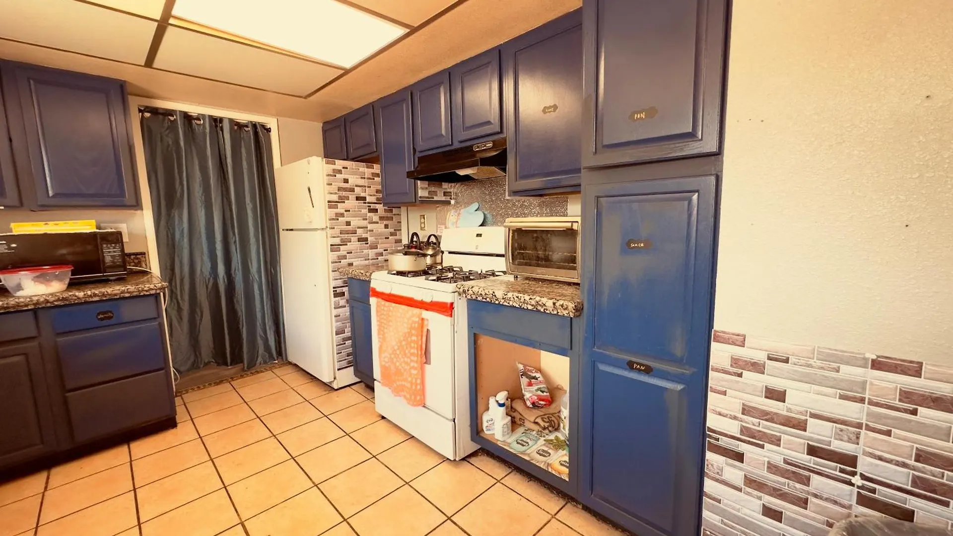 Las Vegas Simple Bed Share Room Las Vegas